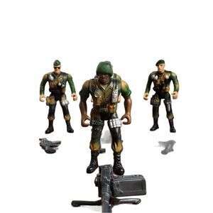 Military action figures #A35